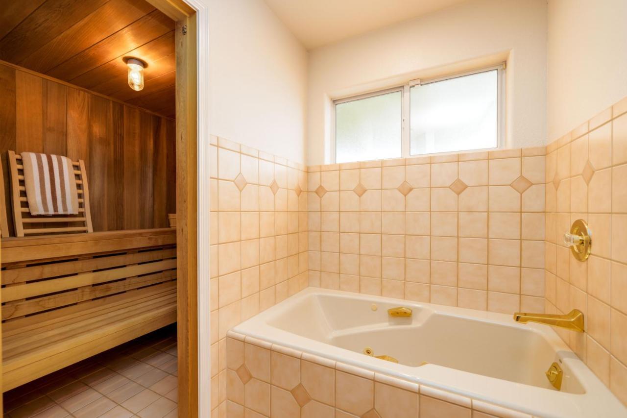 Grand Havasu Oasis With Custom Pool & Spa! レイク・ハヴァス・シティ エクステリア 写真